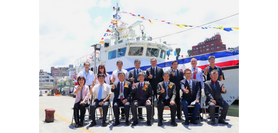 台船公司承造財政部關務署100噸級巡緝艇「海隆艇」交船(圖)