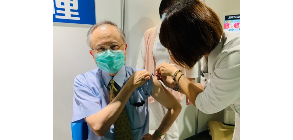 新冠疫情下 肺部的多重保障流感疫苗不可少 高醫10月1日公費流感疫苗開打(圖)