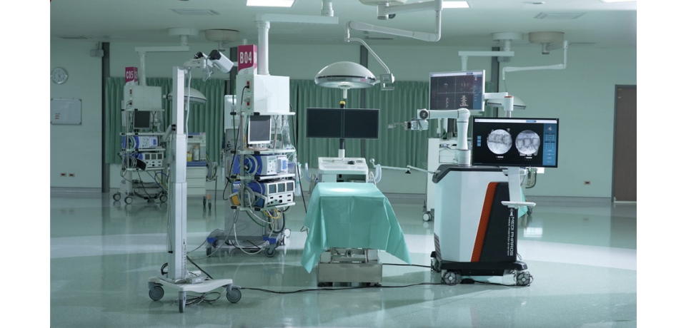 全球首創 智慧骨科手術輔助系統-即時動態追跡手術輔助國際雙獎R&D100、reddot榮耀肯定(圖)