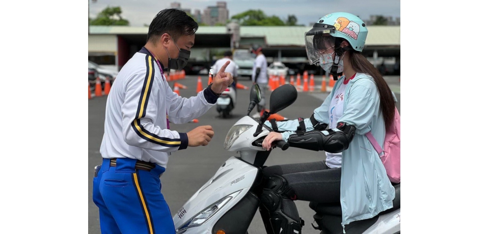 上機車駕訓班 考照so easy 還可抽萬元禮券拿補助(圖)