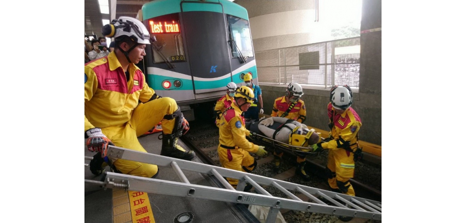 高市府督導高雄捷運辦理大眾捷運系統多重災難模擬演練  圓滿成功(圖)