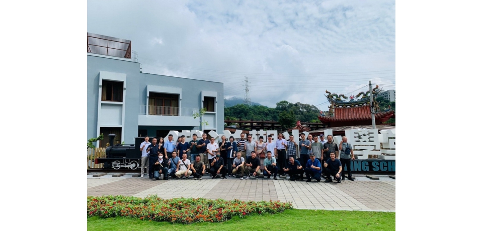 集集警車埕巡禮  歡慶警察節(圖)