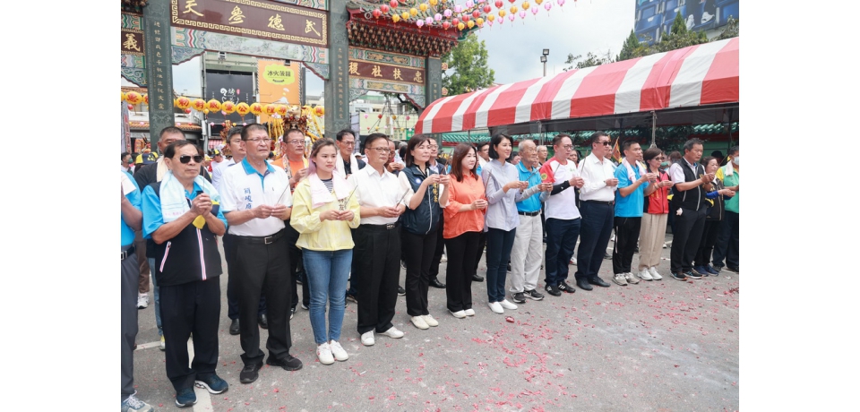 城隍爺聖誕遶境祈安 許淑華點起馬炮祈福(圖)