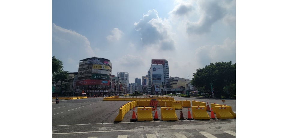 輕軌中正/大順路口19日起進入第三階段交維施工41天 用路人請減速慢行(圖)