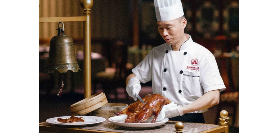 秋高氣爽食慾大開 高雄福華住房送烤鴨(圖)