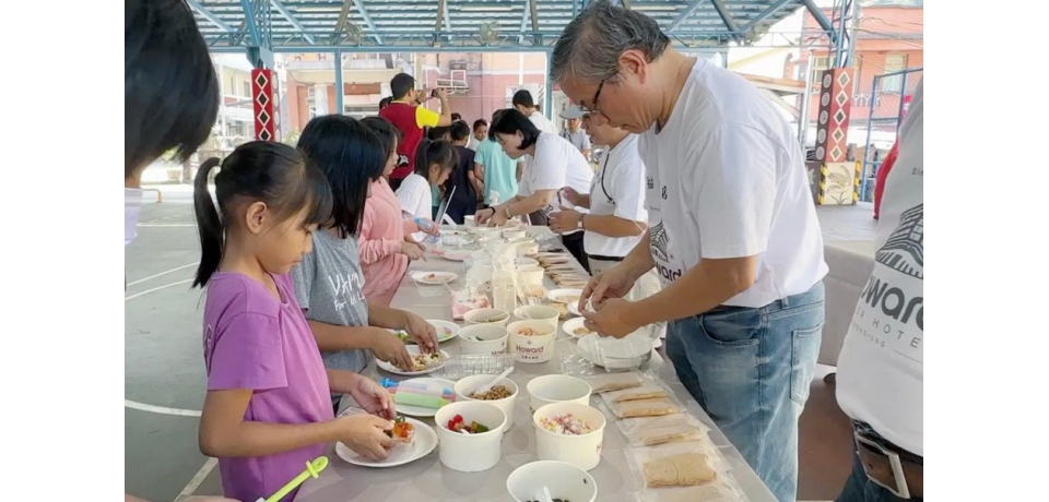 高雄福華大飯店前進茂林區偏鄉送愛書香營養午餐(圖)