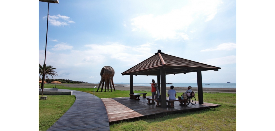 高市觀光局繼旗津藍眼淚再造新秘境「鍾愛之門」(圖)