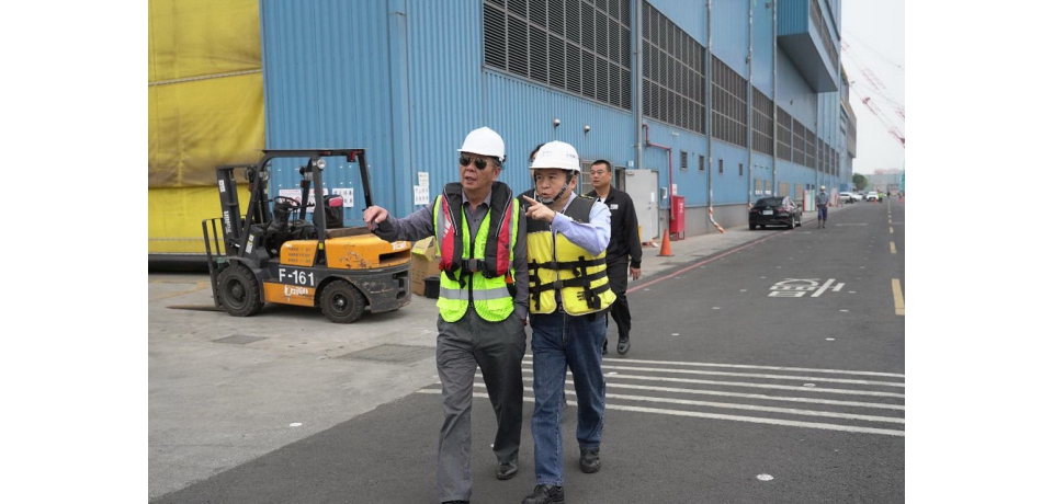 潛艦國造原型艦海鯤軍艦完成浮船作業(圖)