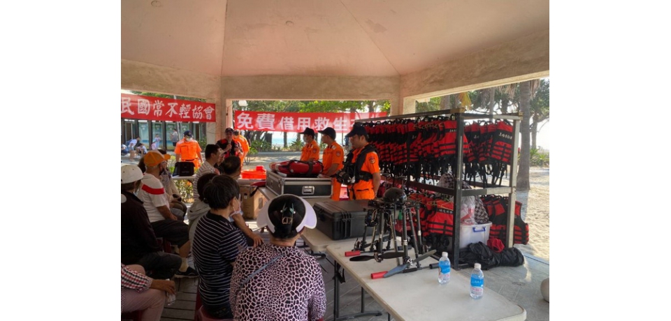 海委會與常不輕協會公私協力 攜手提升旗津海水浴場遊憩安全(圖)