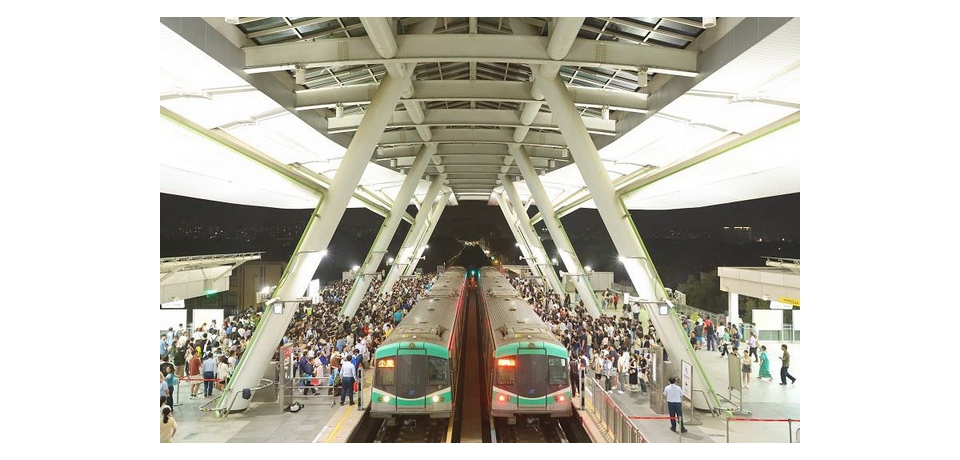「GOLDEN WAVE in TAIWAN」韓團演唱會 高雄捷運加開列車疏運(圖)
