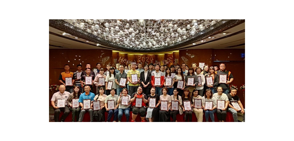 慶祝勞動節 園管局高屏分局表揚致謝50名模範勞工(圖)