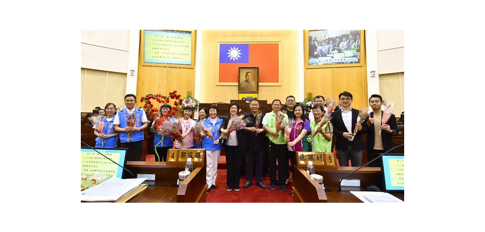 彰化縣政府與彰化縣議會共同行銷在地花卉(圖)