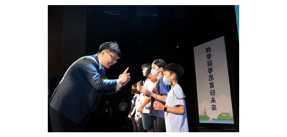 台電串聯19座電廠舉行獎助學金頒獎典禮  頒發逾6000萬元獎學金 1.6萬學子受惠(圖)