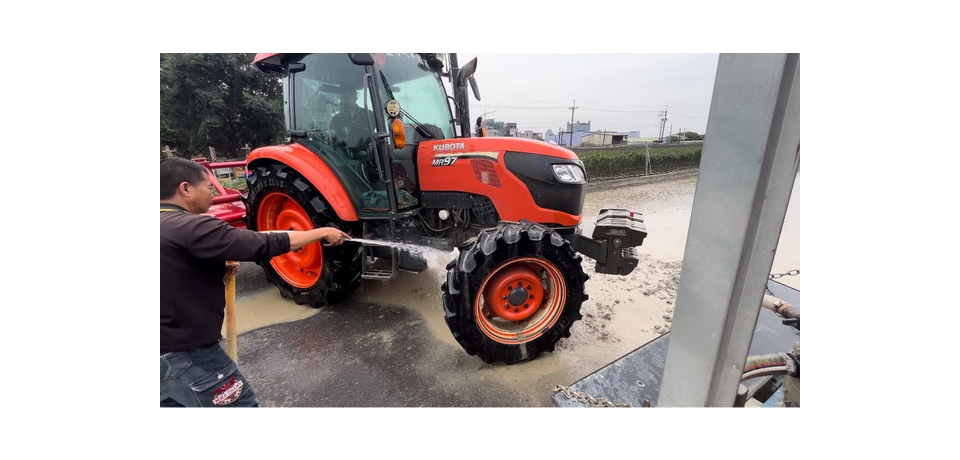 提醒農耕機需清洗再上路 屏縣環保局將加強取締(圖)