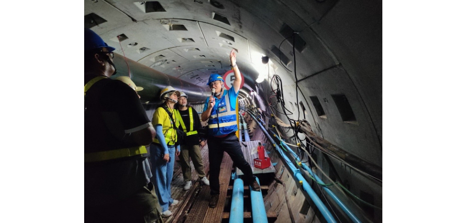 屏東縣政府率屏安水利、工務安衛家族觀摩金安獎參賽工地 提升成員安全意識(圖)