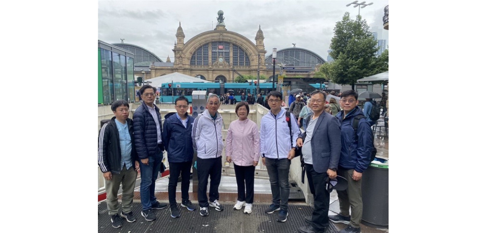 彰化縣長王惠美參訪德國城市輕軌及鐵路共構系統 推動軌道公共運輸的永續交通發展(圖)