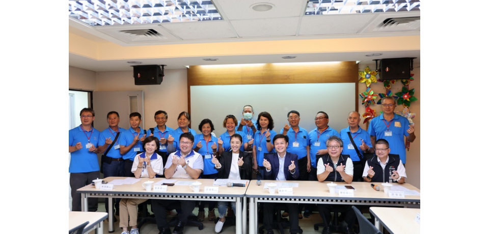 南投縣長許淑華陪同村里長前往烏日垃圾焚化爐參訪 期獲得縣民支持興蓋焚化爐(圖)