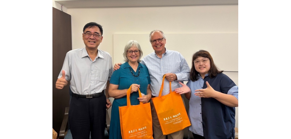 住臺灣金甲賀 美籍夫妻同獲頒馬偕計畫永久居留證(圖)