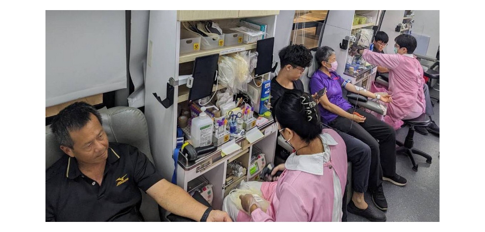 中油煉製事業部員眷挽袖捐血 協助解決血荒(圖)