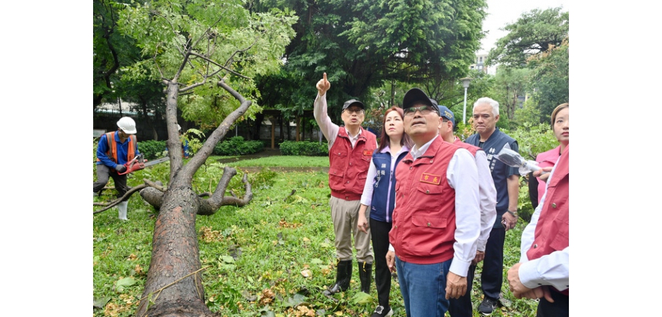 新北徹夜修復市容 新北市長侯友宜籲企業體恤員工：以安全為優先考量(圖)