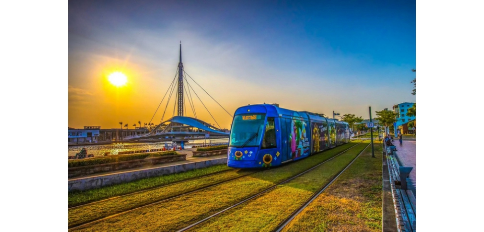 高雄輕軌運量締造單年度一千萬人次新猷提前達標 輕軌全年度「搭乘運量」王者車站預計年底揭曉(圖)