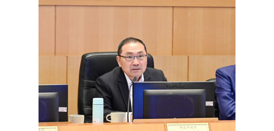 召開113年產業發展諮詢會議 新北市長侯友宜：強化AI科技與智慧健康產業(圖)