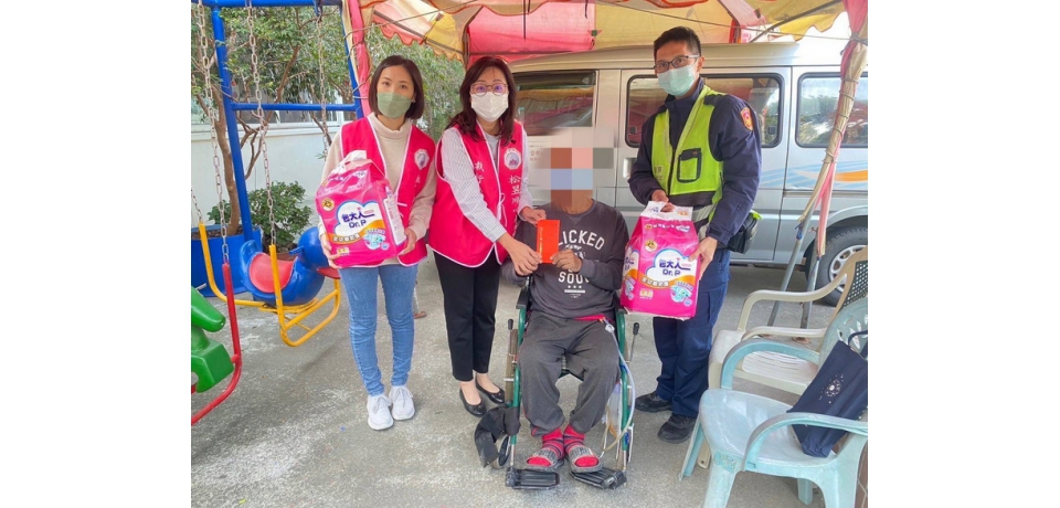 雲林縣男子因傷生活陷困境　暖警聯手基金會送關懷(圖)