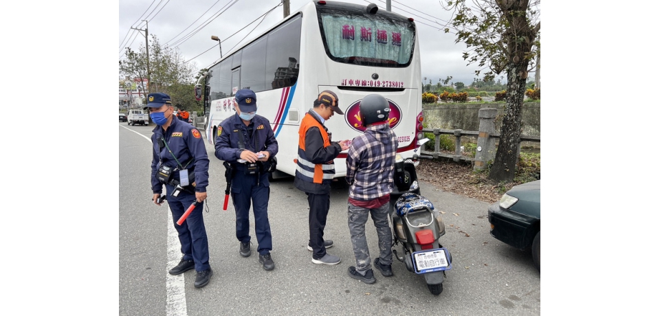 微型電動二輪車緩衝期結束　全面掛牌後才能上路(圖)