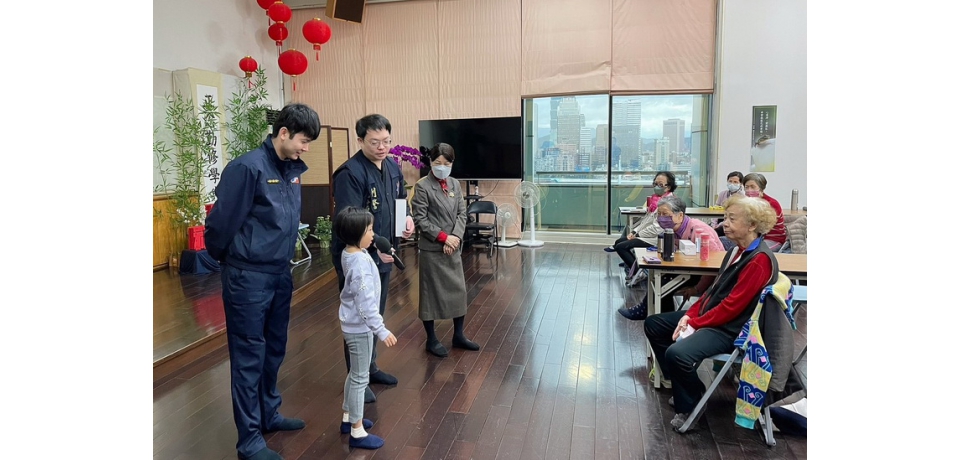 童語防詐騙！警民攜手過好年(圖)