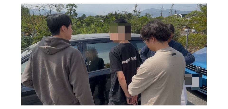 埔里警分局埋伏緝詐 成功逮捕百萬面交車手(圖)