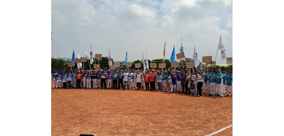 第十四屆鐵道盃慢速壘球錦標賽 熱鬧開打(圖)