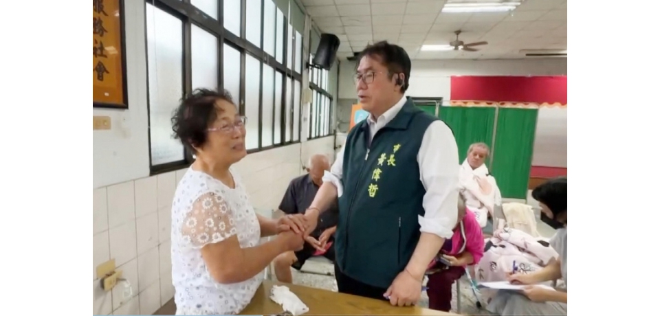 今早豪雨造成後壁積淹水 黃偉哲第一時間趕赴現場關心居民安置情形(圖)