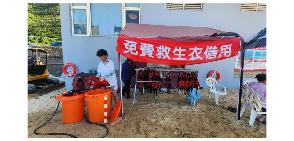 海域遊憩意外夏季飆升 管碧玲推海安三寶揭全台最高救生衣借出點在旗津 有效降低溺水案(圖)