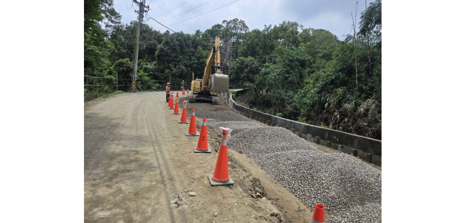 林內鄉鄉道雲61線0K+650道路塌陷持續搶修中(圖)