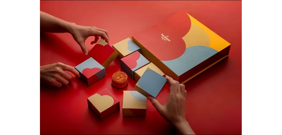 高雄福華大飯店推出中秋新品禮盒 奢華干貝蟹黃、經典蛋黃酥 限量預購開跑(圖)