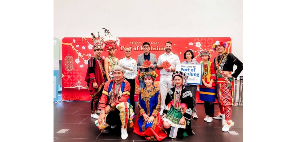 雙郵輪同日靠泊高雄港 愛達郵輪「愛達女神」、麗星郵輪「探索星號」接力到港(圖)