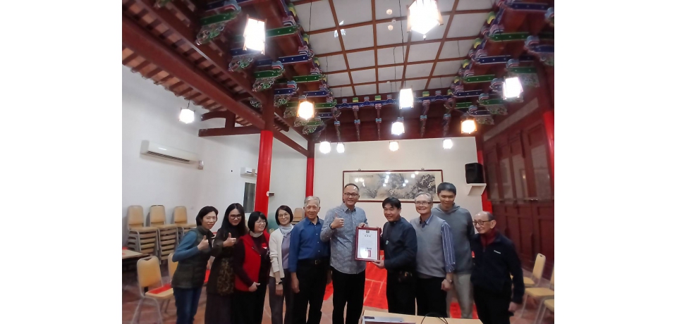 閩式紅樓喜迎新春 墾丁青年活動中心新春揮毫 結合書法藝術與自然景觀　為南國觀光注入靜好力量(圖)