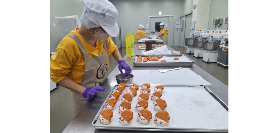 喜憨兒女王甜點月活動開跑囉！2件85折 造型甜點加上童趣包裝吸睛(圖)