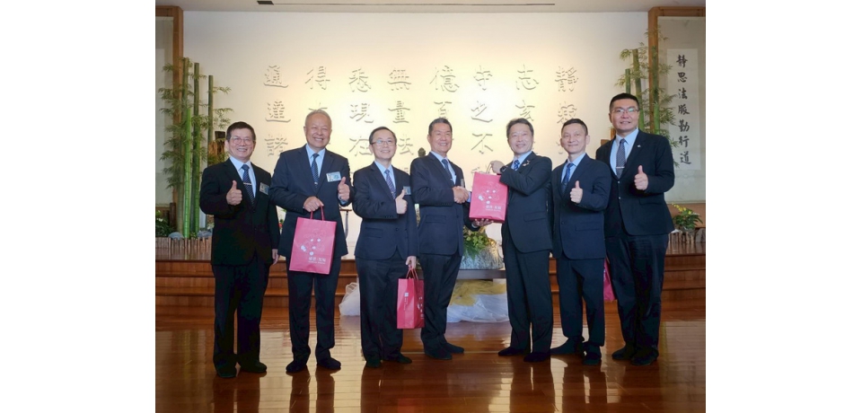 日本三重縣產業代表團到高雄慈濟靜思堂參訪觀摩 了解救災組織的 運作和援助(圖)