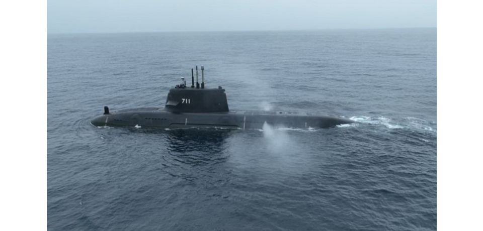 台船：「海鯤軍艦」完成操雷射擊驗證(圖)