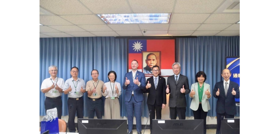 財政部高雄關查緝輸美違規轉運成效亮眼 關務署表揚績優關員(圖)