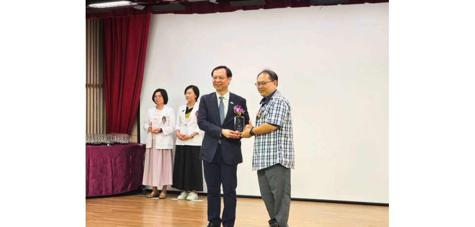 衛福部醫事人員頒獎草屯療養院雙喜臨門 林森照藥師、李庭誼社工師勇奪典範肯定(圖)